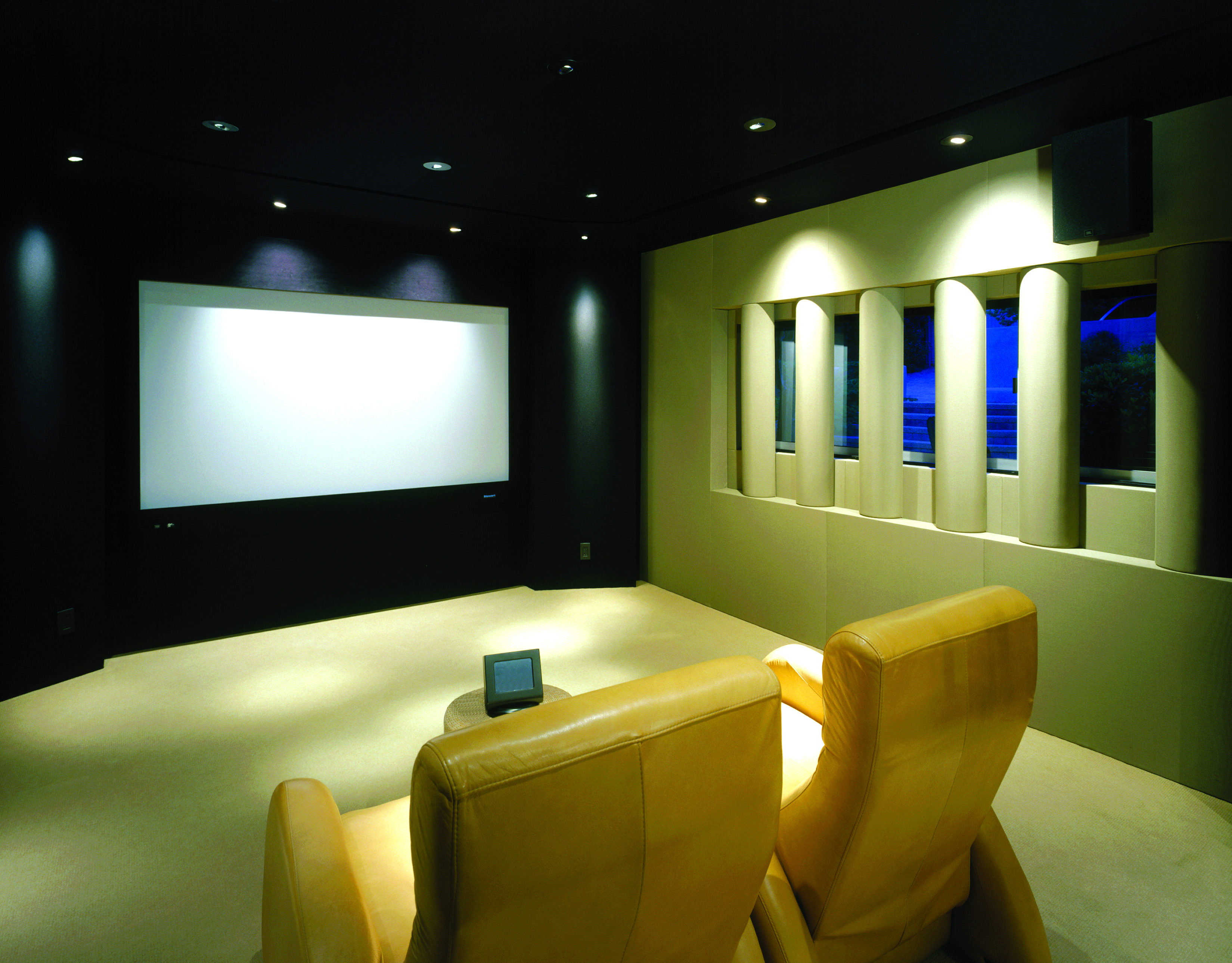 Give the Gift of a Home Theater Installation This Christmas